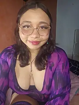 Snapshot of Sapphire024 chatting on November 25, 2025, 1:17 am Sapphire024 online show from November 25, 2025, 1:17 am