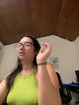 Snapshot of Kloe_Novoa chatting on November 5, 2025, 12:41 pm Kloe Novoa online show from November 5, 2025, 12:41 pm