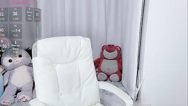 Snapshot of hailey_cici chatting on November 8, 2025, 4:27 am hailey cici online show from November 8, 2025, 4:27 am