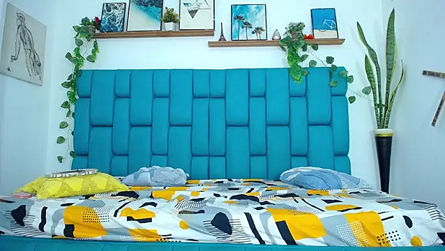 Hot Boys Latinos X online show from November 30, 2025, 5:03 pm