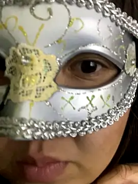 Snapshot of crazzyanne chatting on November 29, 2025, 4:01 am crazzyanne online show from November 29, 2025, 4:01 am