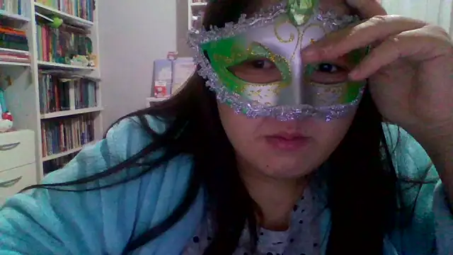 crazzyanne online show from May 23, 2026, 3:49 am