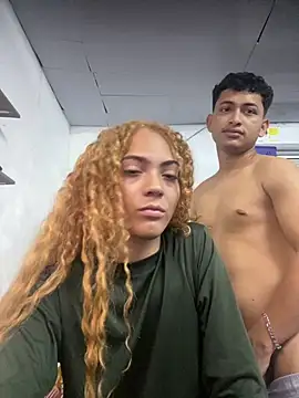 Snapshot of fer_luna chatting on November 18, 2025, 2:27 am fer luna online show from November 18, 2025, 2:27 am