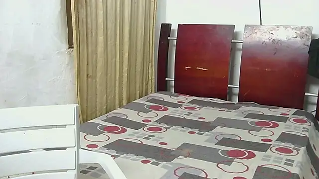 Snapshot of fer_luna chatting on December 16, 2025, 8:40 am fer luna online show from December 16, 2025, 8:40 am