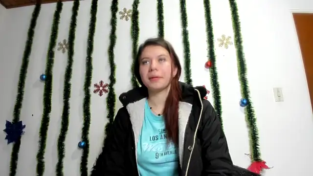 Vanessa Martinz online show from December 14, 2025, 12:33 pm