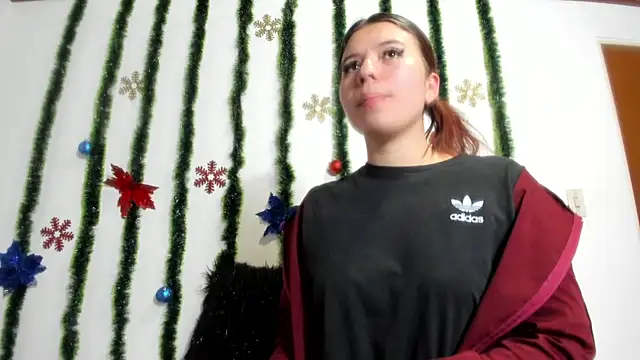 Vanessa Martinz online show from December 5, 2025, 12:26 pm