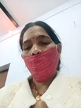 Snapshot of Indiangueen chatting on November 10, 2025, 9:20 pm Indiangueen online show from November 10, 2025, 9:20 pm