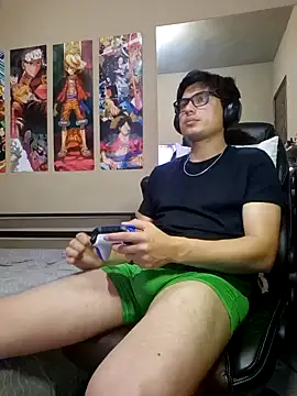 Ais B10 online show from December 4, 2025, 4:33 am