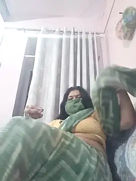 Best couple2001 online show from February 22, 2026, 2:52 pm