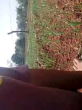 Poonam12A online show from November 16, 2025, 5:12 am