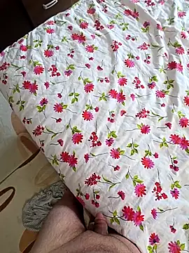 Efe53100 online show from November 7, 2025, 9:58 am