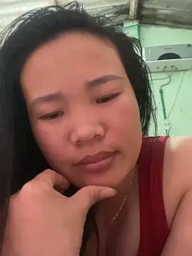 Snapshot of Macy-y chatting on October 24, 2025, 2:49 pm Macy-y online show from October 24, 2025, 2:49 pm