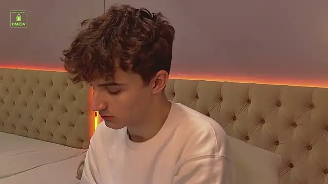 Richard steele hot online show from November 6, 2025, 3:27 pm