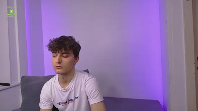 Richard steele hot online show from November 24, 2025, 3:23 pm