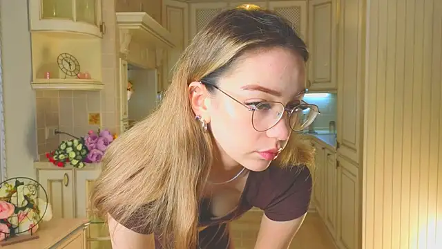 Snapshot of DeiraCharson chatting on November 9, 2025, 3:10 am DeiraCharson online show from November 9, 2025, 3:10 am