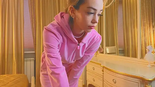 Snapshot of DeiraCharson chatting on November 13, 2025, 3:21 am DeiraCharson online show from November 13, 2025, 3:21 am