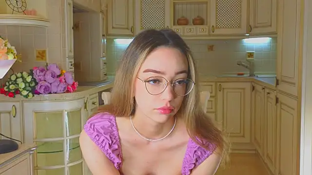 Snapshot of DeiraCharson chatting on November 8, 2025, 3:21 am DeiraCharson online show from November 8, 2025, 3:21 am