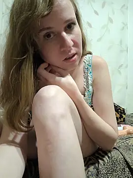 Rosa Yulia online show from November 3, 2025, 8:45 pm