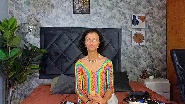 Snapshot of Indi_rave chatting on November 11, 2025, 1:17 pm Indi rave online show from November 11, 2025, 1:17 pm