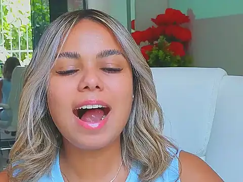 diosadeluniverso online show from April 11, 2026, 5:38 pm