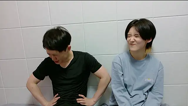 NORA NEKO 2 2 online show from November 15, 2025, 10:41 am