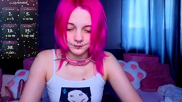KittieHeart online show from July 5, 2026, 4:19 am