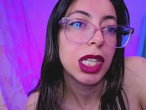 zylla storn online show from February 3, 2026, 8:19 am