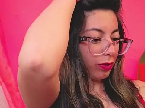 zylla storn online show from February 13, 2026, 8:25 am