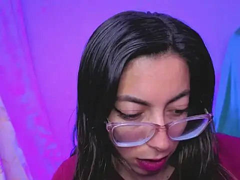 zylla storn online show from February 1, 2026, 8:23 am