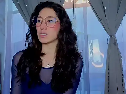 eva delight  online show from October 28, 2025, 12:37 pm