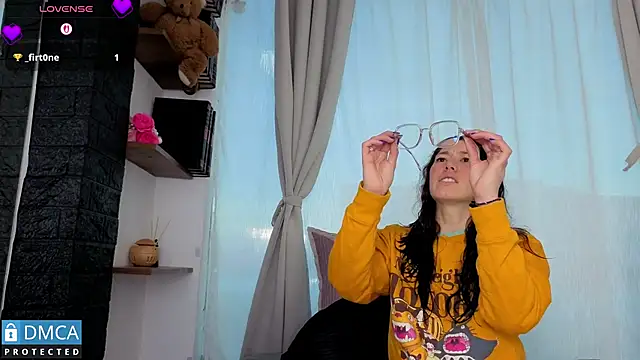 eva delight  online show from February 26, 2026, 11:21 am