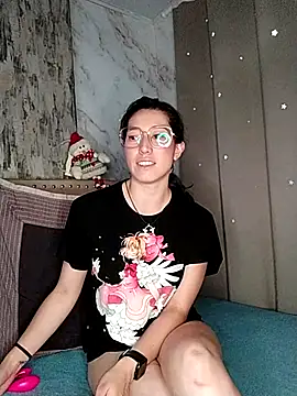 Snapshot of eva_delight_ chatting on November 14, 2025, 11:47 am eva delight online show from November 14, 2025, 11:47 am