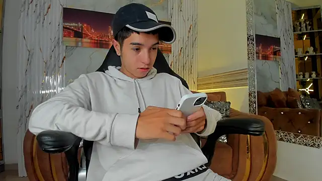 Snapshot of Dallen_Grant chatting on July 24, 2026, 12:56 pm Dallen Grant online show from July 24, 2026, 12:56 pm
