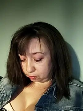 Snapshot of MaryKiki5619 chatting on March 4, 2026, 6:59 pm MaryKiki5619 online show from March 4, 2026, 6:59 pm