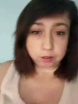 Snapshot of MaryKiki5619 chatting on December 5, 2025, 12:15 pm MaryKiki5619 online show from December 5, 2025, 12:15 pm