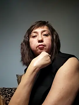 Snapshot of MaryKiki5619 chatting on November 8, 2025, 7:39 pm MaryKiki5619 online show from November 8, 2025, 7:39 pm