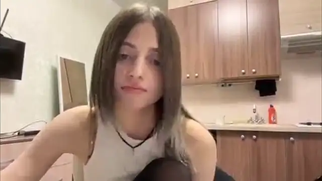 Snapshot of AidaGloshen chatting on November 25, 2025, 6:08 pm AidaGloshen online show from November 25, 2025, 6:08 pm