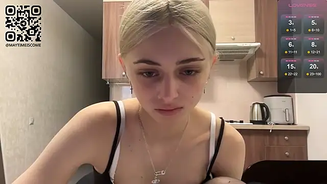 Snapshot of AidaGloshen chatting on June 7, 2026, 3:06 pm AidaGloshen online show from June 7, 2026, 3:06 pm