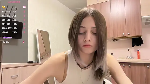 Snapshot of AidaGloshen chatting on November 12, 2025, 4:33 pm AidaGloshen online show from November 12, 2025, 4:33 pm