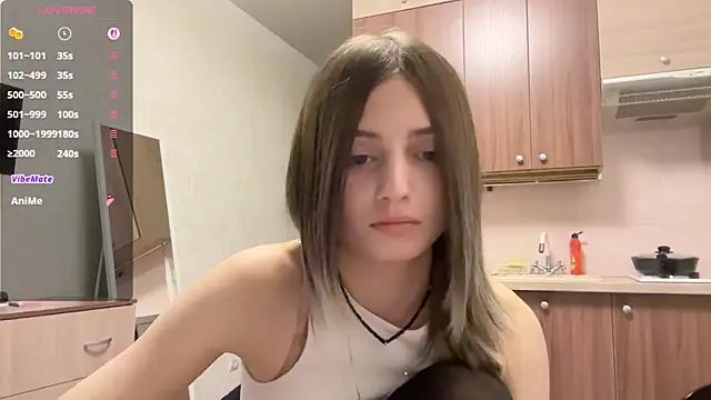 Snapshot of AidaGloshen chatting on November 17, 2025, 3:05 pm AidaGloshen online show from November 17, 2025, 3:05 pm