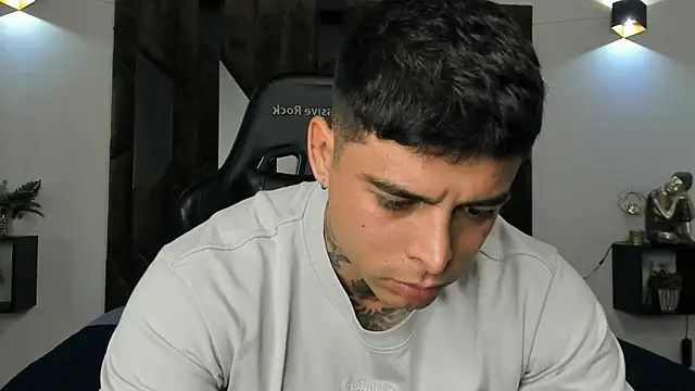 MATEO DILUCA online show from January 9, 2026, 9:44 pm