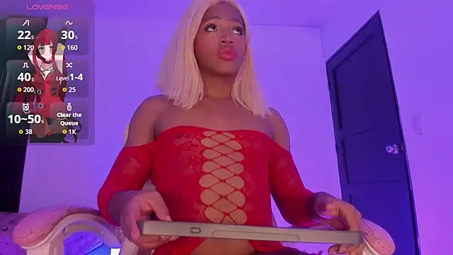 cherxyl royal online show from February 5, 2026, 1:51 pm