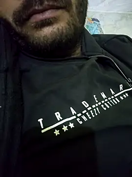 Snapshot of Rajkumarbhaiiii chatting on December 5, 2025, 2:32 am Rajkumarbhaiiii online show from December 5, 2025, 2:32 am