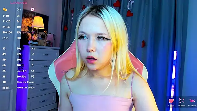 VivieSunn online show from June 27, 2026, 12:22 pm