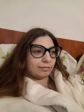 sweetbabygirlforyou online show from November 5, 2025, 4:32 pm