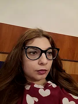 sweetbabygirlforyou online show from May 3, 2026, 5:49 pm