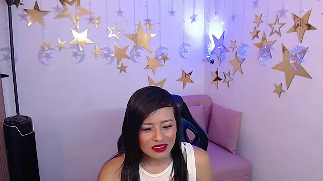 Snapshot of karla_al chatting on November 18, 2025, 8:34 pm karla al online show from November 18, 2025, 8:34 pm