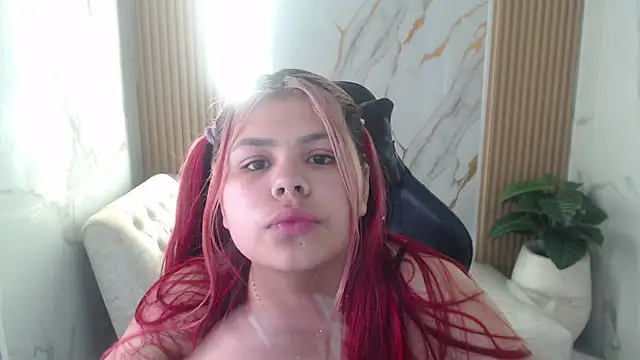 Snapshot of Little_cherry_b chatting on November 1, 2025, 8:14 pm Little cherry b online show from November 1, 2025, 8:14 pm