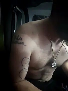 Snapshot of Fuckboyguyman chatting on December 5, 2025, 2:21 am Fuckboyguyman online show from December 5, 2025, 2:21 am