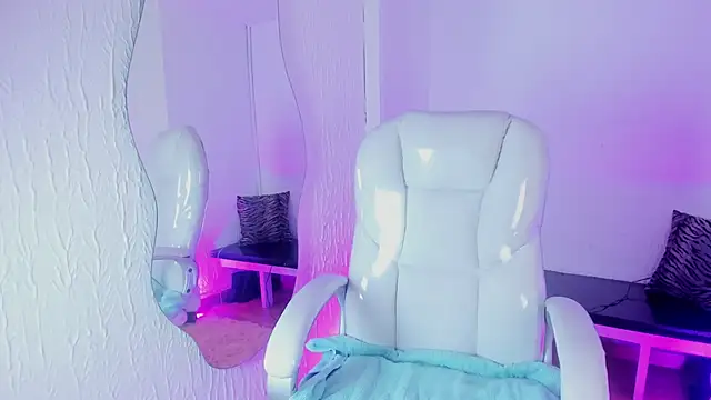 Abella bunny online show from November 14, 2025, 3:43 am